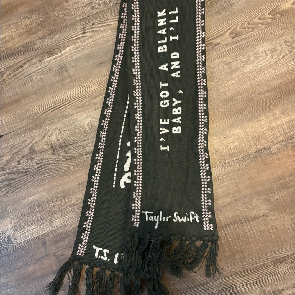 Taylor Swift Scarf